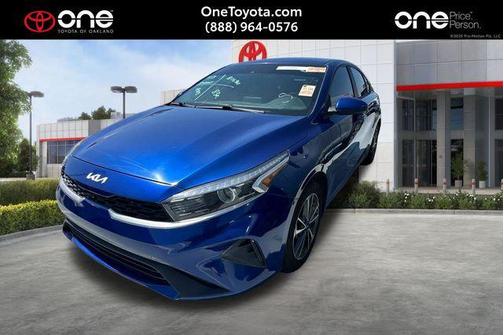 Deep Sea Blue 2022 Kia Forte LXS