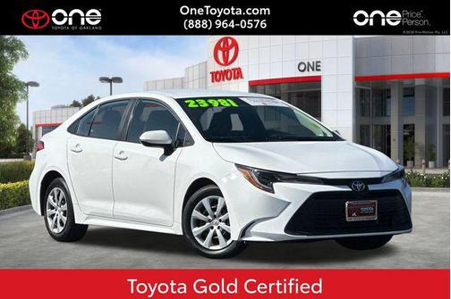 2025 Toyota Corolla LE