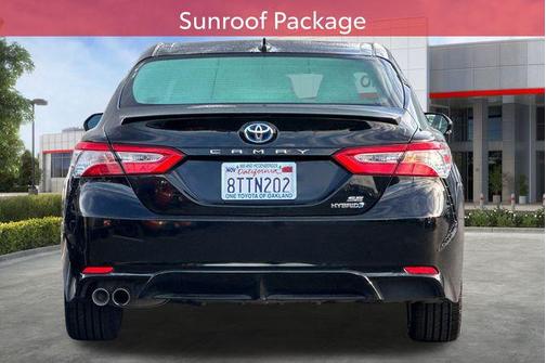 2020 Toyota Camry SE