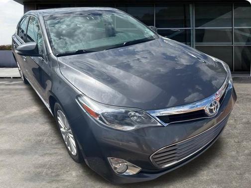 2013 Toyota Avalon Hybrid XLE Touring