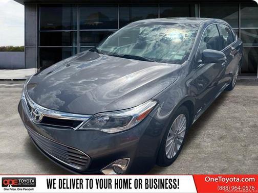 2013 Toyota Avalon Hybrid XLE Touring