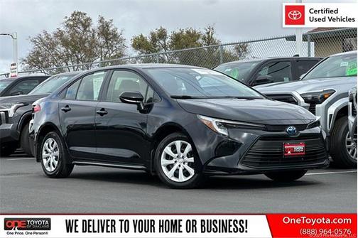 2025 Toyota Corolla Hybrid LE