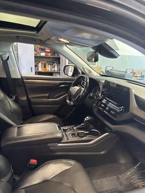 2022 Toyota Highlander Limited