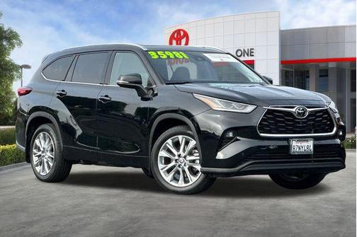 2022 Toyota Highlander Limited