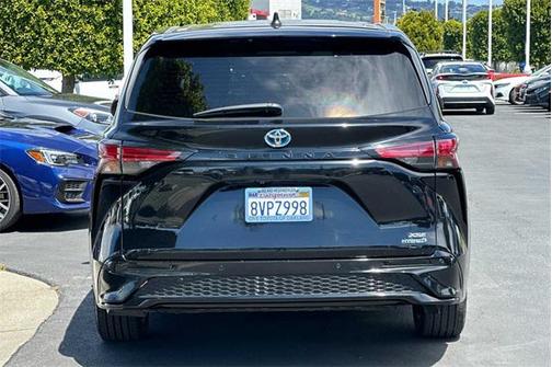 Midnight Black Metallic 2021 Toyota Sienna XSE 7 Passenger