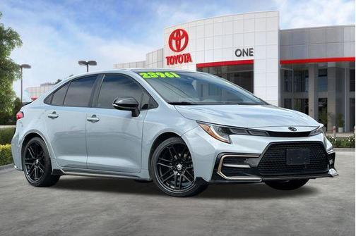 Black Sand Pearl 2021 Toyota Corolla SE