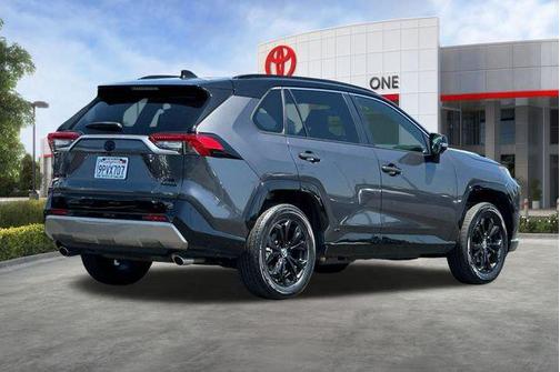 Magnetic Gray Metallic/Midnight Black Metallic 2023 Toyota RAV4 Hybrid SE