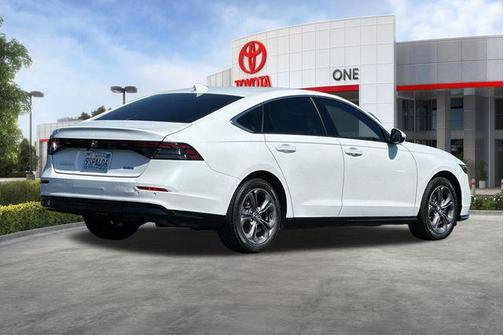 Platinum White Pearl 2024 Honda Accord Hybrid EX-L