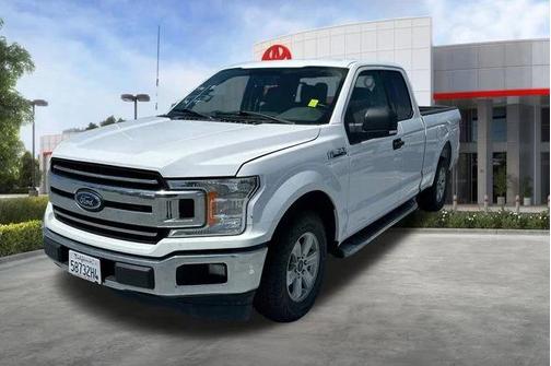 Oxford White 2018 Ford F-150 XLT
