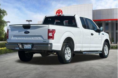 Oxford White 2018 Ford F-150 XLT