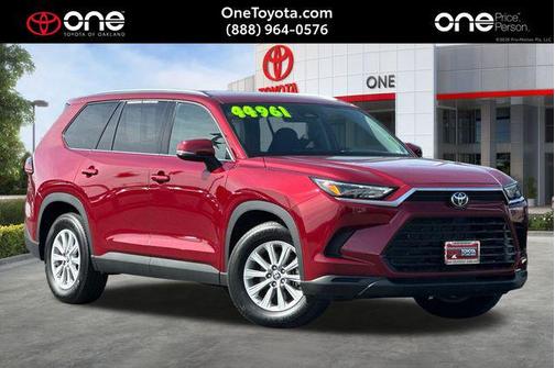 2025 Toyota Highlander LE