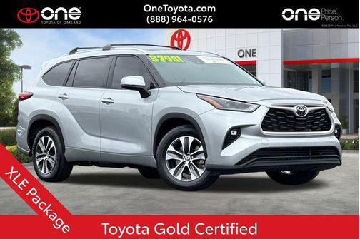 2023 Toyota Highlander XLE