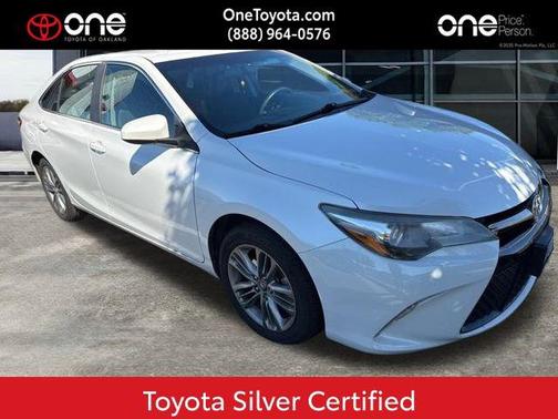 2017 Toyota Camry SE