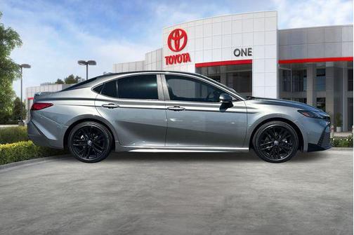 Heavy Metal 2025 Toyota Camry SE