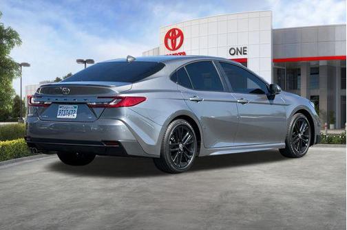 Heavy Metal 2025 Toyota Camry SE