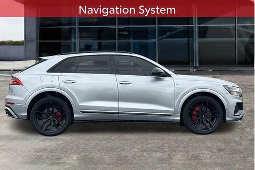 2021 Audi Q8 55 Premium Plus