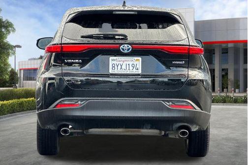 2021 Toyota Venza LE