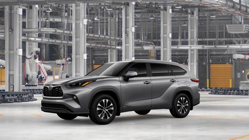Gray 2026 Toyota Highlander Hybrid XLE