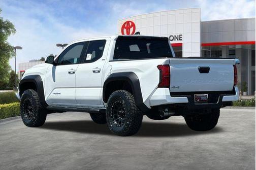Ice Cap 2026 Toyota Tacoma SR5
