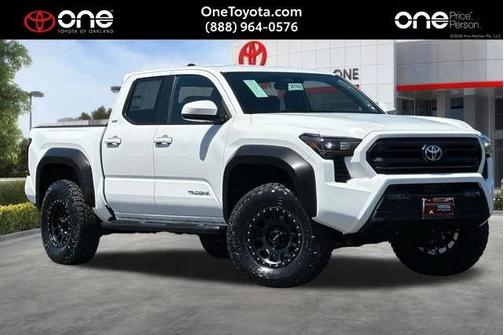 Ice Cap 2026 Toyota Tacoma SR5