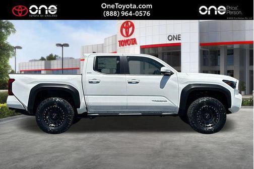 Ice Cap 2026 Toyota Tacoma SR5