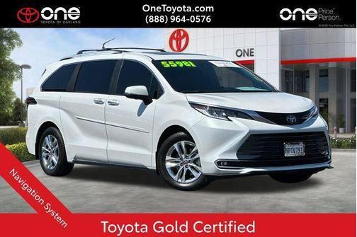 Wind Chill Pearl 2025 Toyota Sienna Limited
