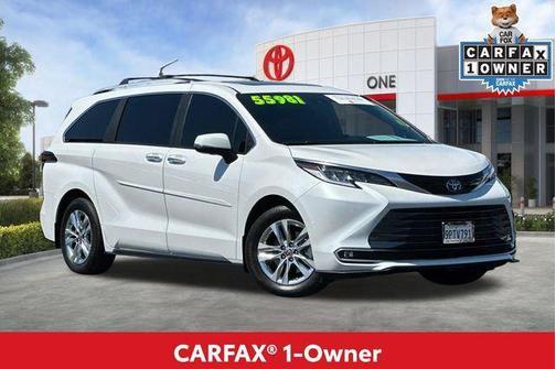 Wind Chill Pearl 2025 Toyota Sienna Limited