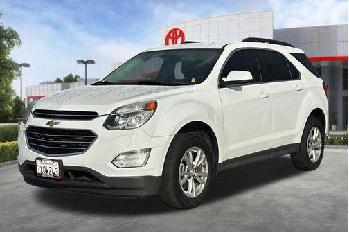 White 2017 Chevrolet Equinox 1LT