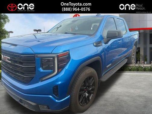 2023 GMC Sierra 1500 Elevation