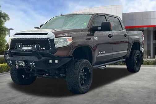 Sunset Bronze Mica 2017 Toyota Tundra SR5