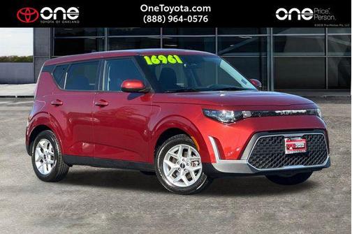 2023 Kia Soul LX
