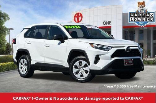 Ice Cap 2024 Toyota RAV4 LE