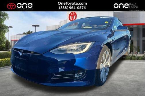 2020 Tesla Model S Long Range