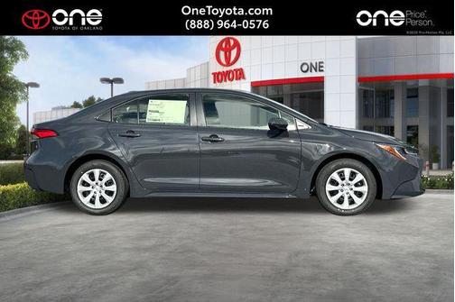 2026 Toyota Corolla LE