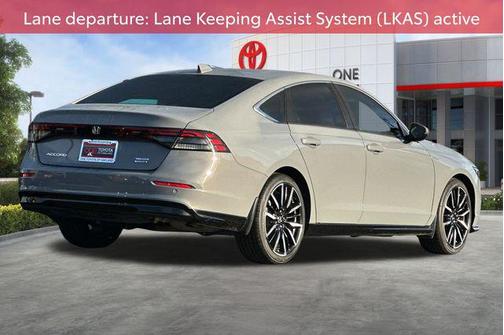 2023 Honda Accord Hybrid Touring