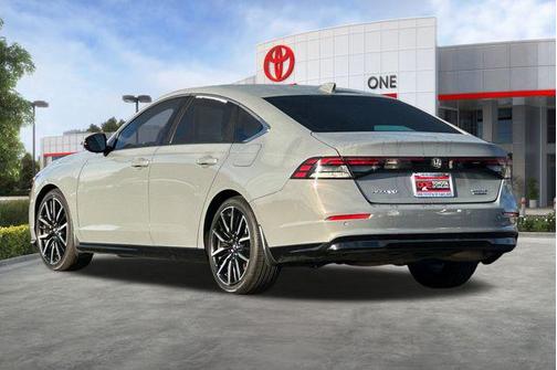 2023 Honda Accord Hybrid Touring