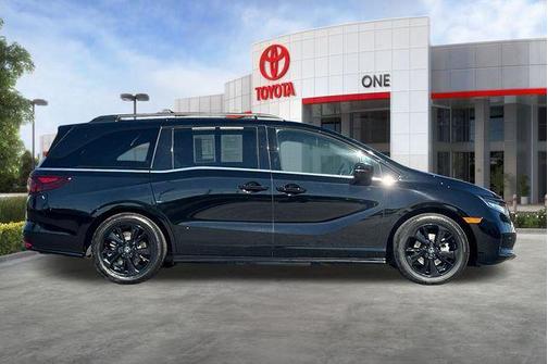 2024 Honda Odyssey Sport
