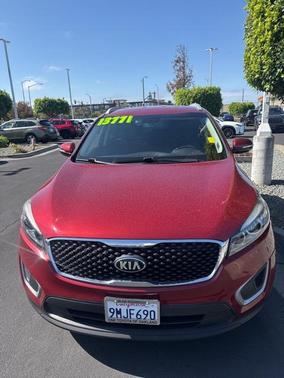 2017 Kia Sorento LX