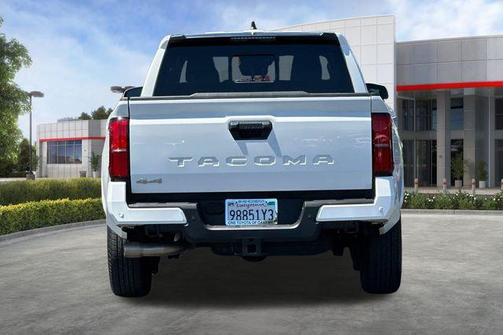 Ice Cap 2024 Toyota Tacoma SR5