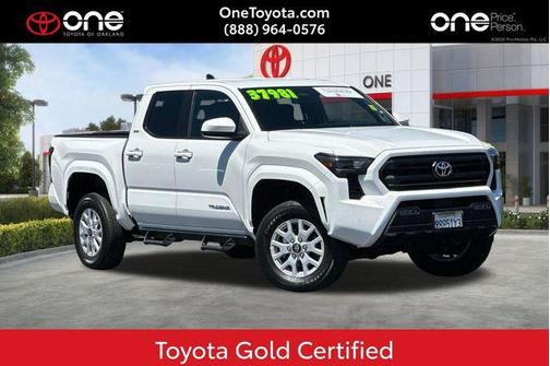 Ice Cap 2024 Toyota Tacoma SR5