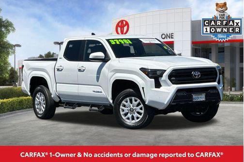 Ice Cap 2024 Toyota Tacoma SR5