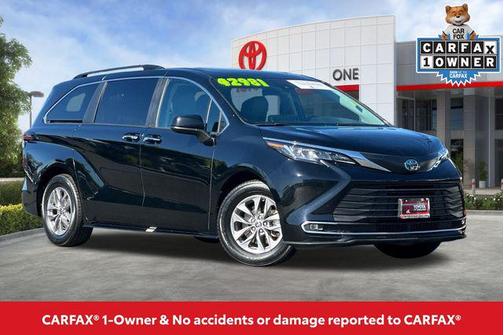 2023 Toyota Sienna XLE