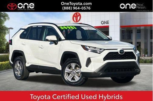 2025 Toyota RAV4 Hybrid XLE