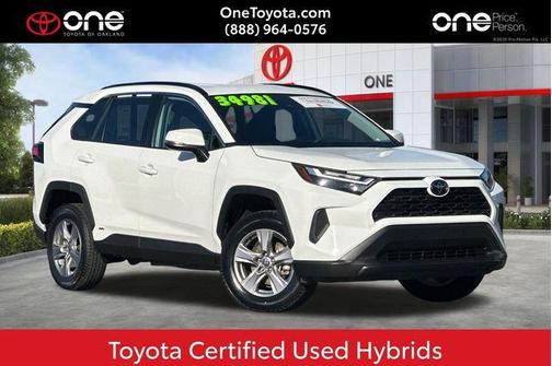 2025 Toyota RAV4 Hybrid XLE