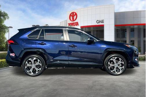 2024 Toyota RAV4 Prime XSE
