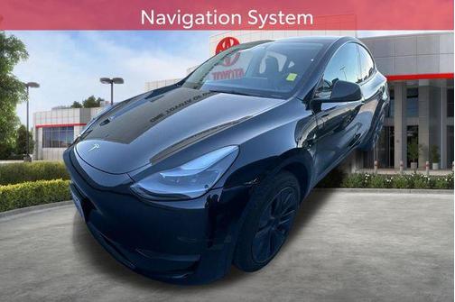 2025 Tesla Model Y Long Range Dual Motor All-Wheel Drive