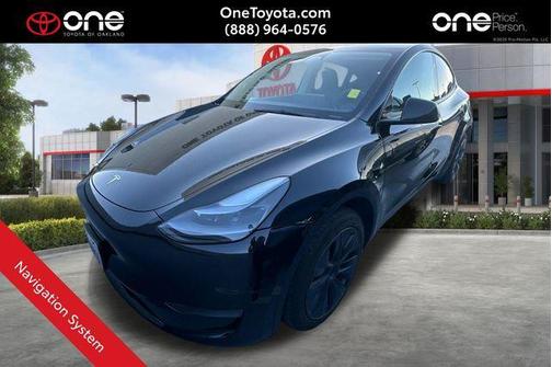 2025 Tesla Model Y Long Range Dual Motor All-Wheel Drive