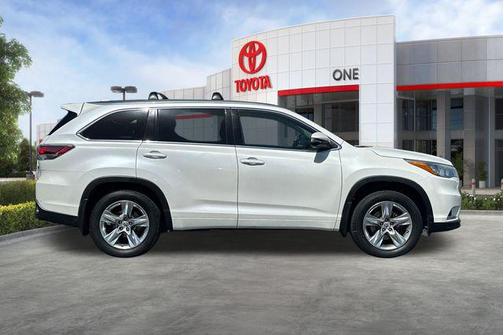 Blizzard Pearl 2016 Toyota Highlander Limited