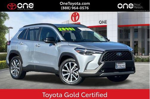 2025 Toyota Corolla Cross XLE