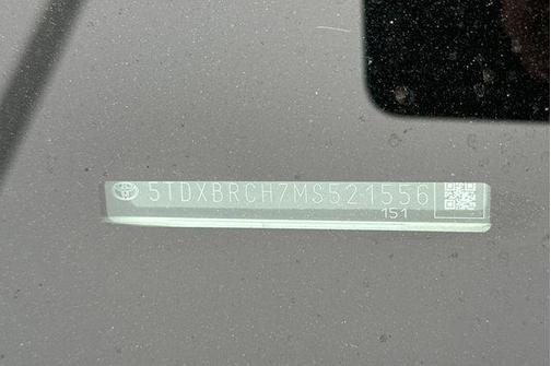 Blizzard Pearl 2021 Toyota Highlander Hybrid Limited